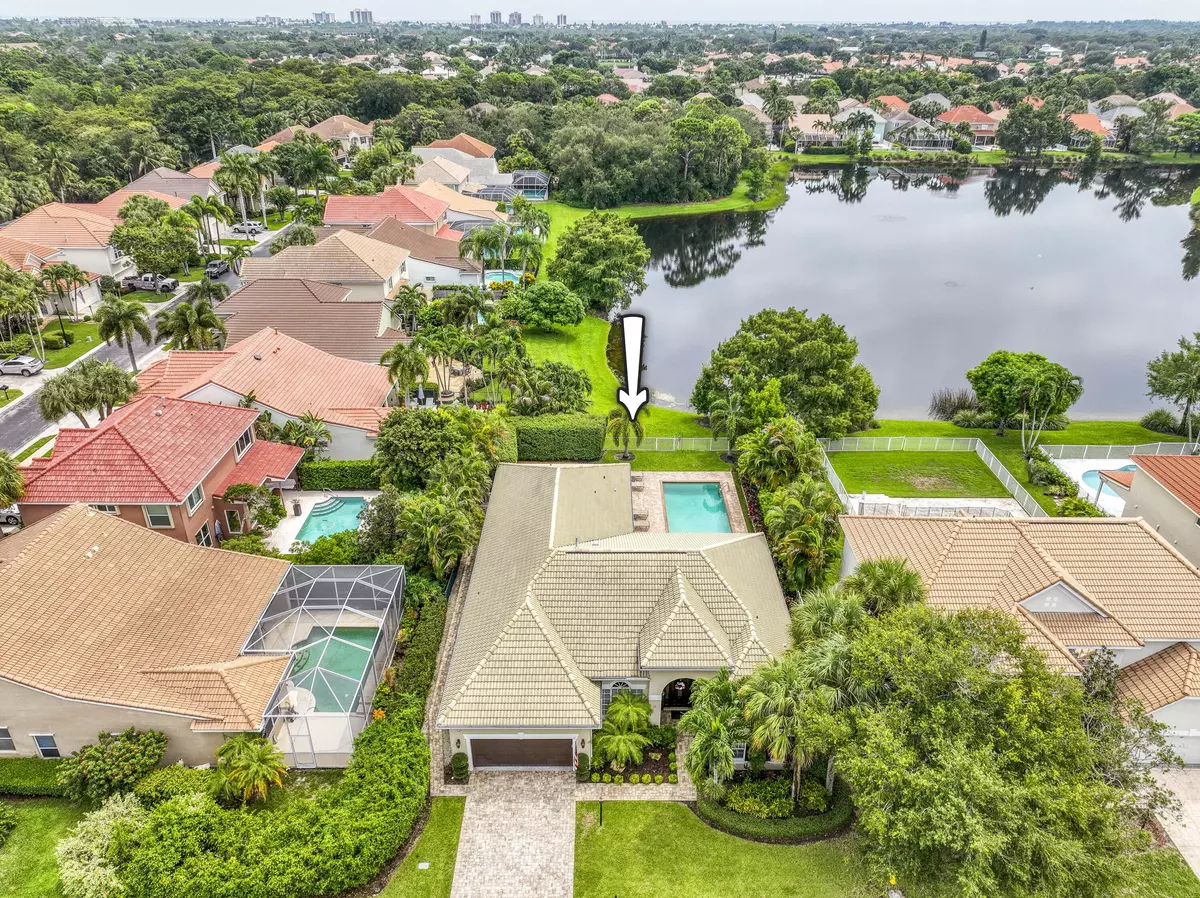 Palm Beach Gardens, FL 33410,144 Oakwood LN
