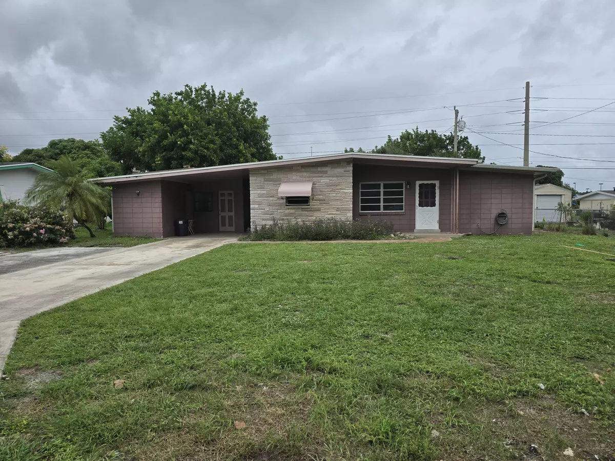 Port Saint Lucie, FL 34952,107 E Arbor AVE