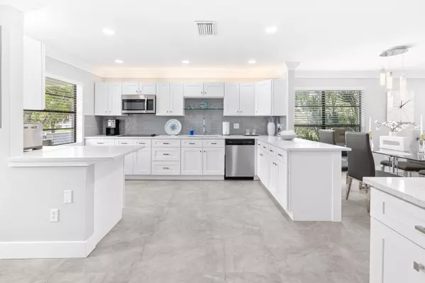 Boca Raton, FL 33428,9187 Norte Lago 5b