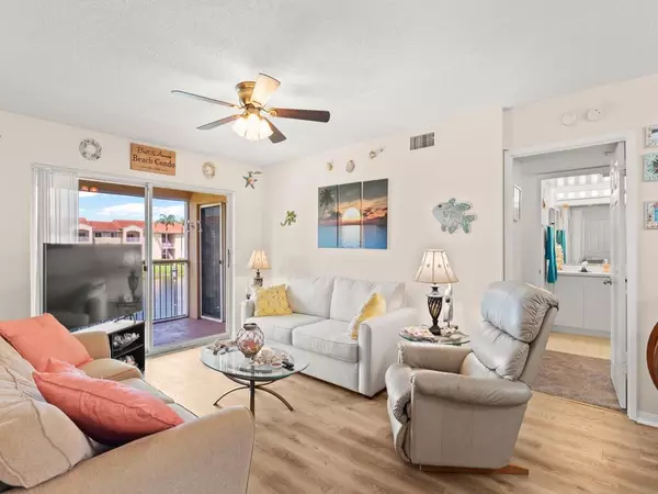 Vero Beach, FL 32967,1590 S 42nd CIR 208