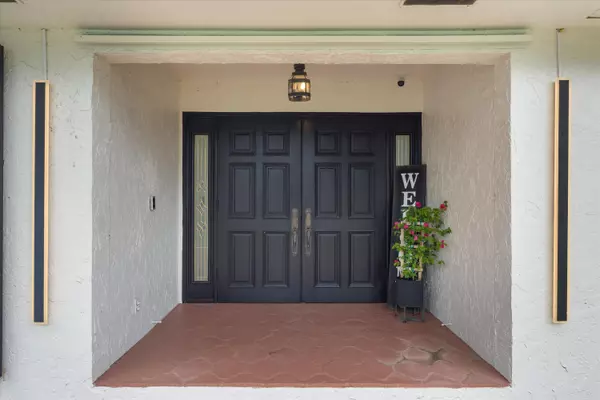 Atlantis, FL 33462,516 Muirfield DR