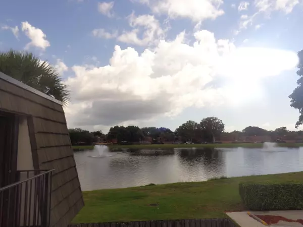 West Palm Beach, FL 33407,1015 10th WAY 1015