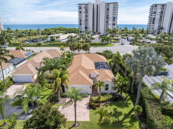 3254 Lakeshore DR, Hutchinson Island, FL 34949