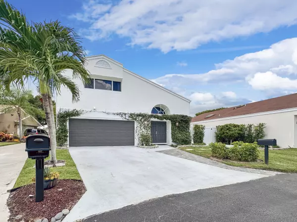 Boynton Beach, FL 33426,5 Dalton PL