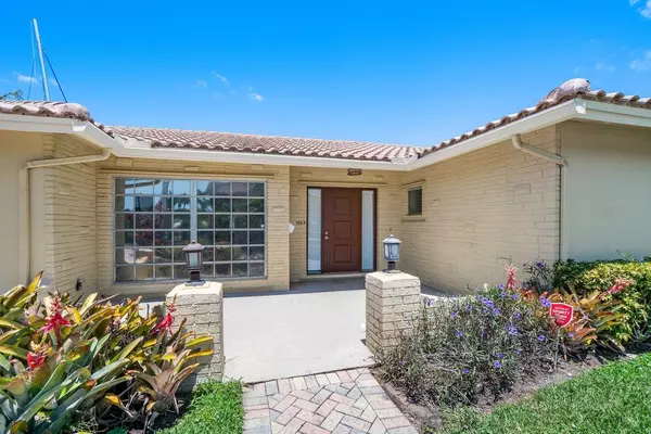 Deerfield Beach, FL 33441,1525 SE 6th ST