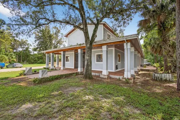 1032 Hyde Park RD, Loxahatchee Groves, FL 33470