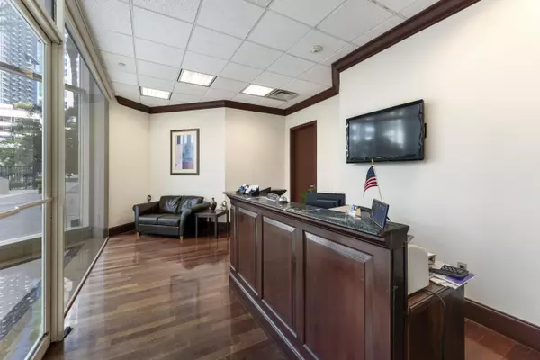 Fort Lauderdale, FL 33301,200 S Andrews AVE 100