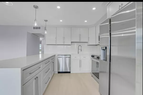 Boca Raton, FL 33434,4023 Ainslie B DR 4023