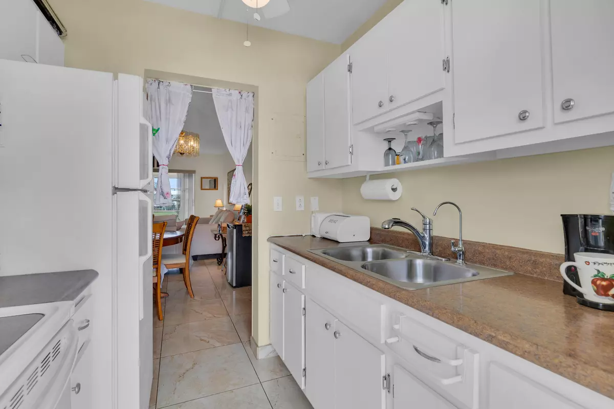 Pompano Beach, FL 33064,2700 W Golf BLVD 243