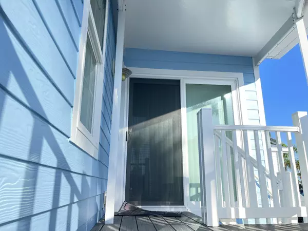 Jensen Beach, FL 34957,445 Nettles BLVD