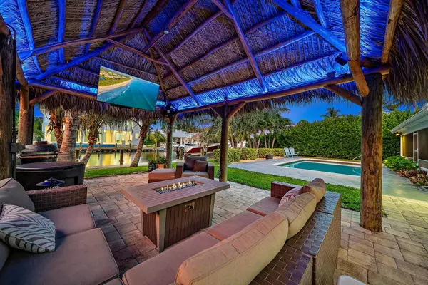 Tequesta, FL 33469,19 Leeward CIR