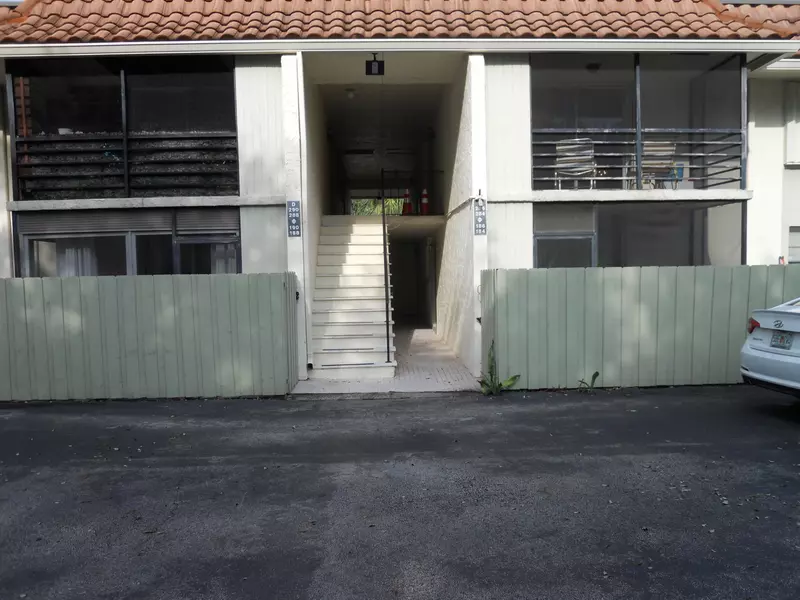 1100 NW 13th ST 284d, Boca Raton, FL 33486