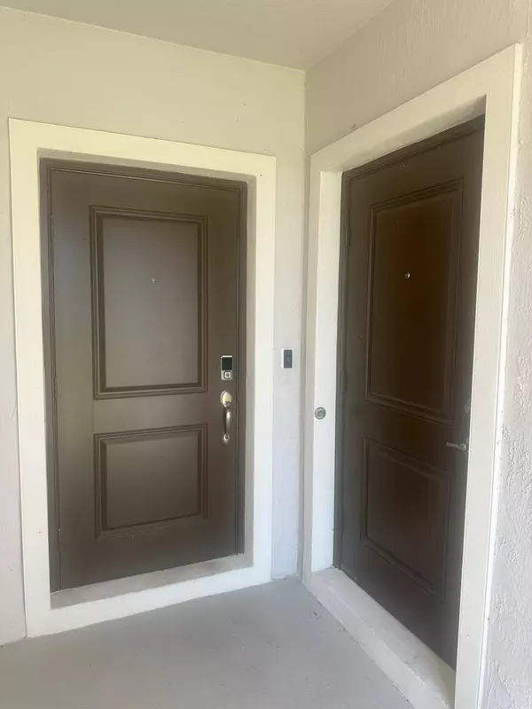 Port Saint Lucie, FL 34953,467 SW Jeanne AVE 1