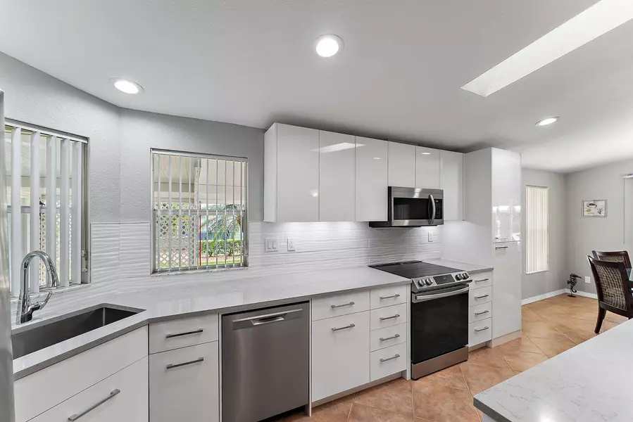3040 Eagles Nest WAY, Port Saint Lucie, FL 34952