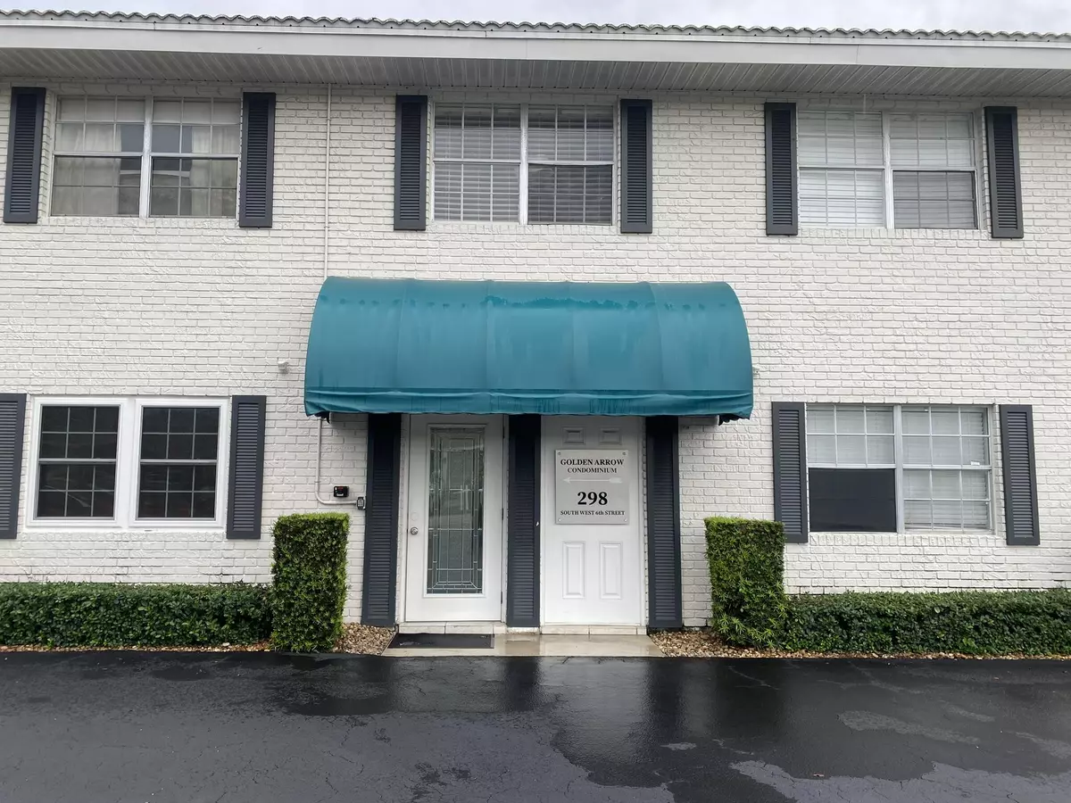 Boca Raton, FL 33432,298 SW 6th ST 109