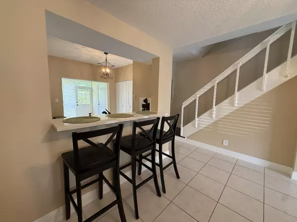 Delray Beach, FL 33483,947 Kokomo Key LN 947