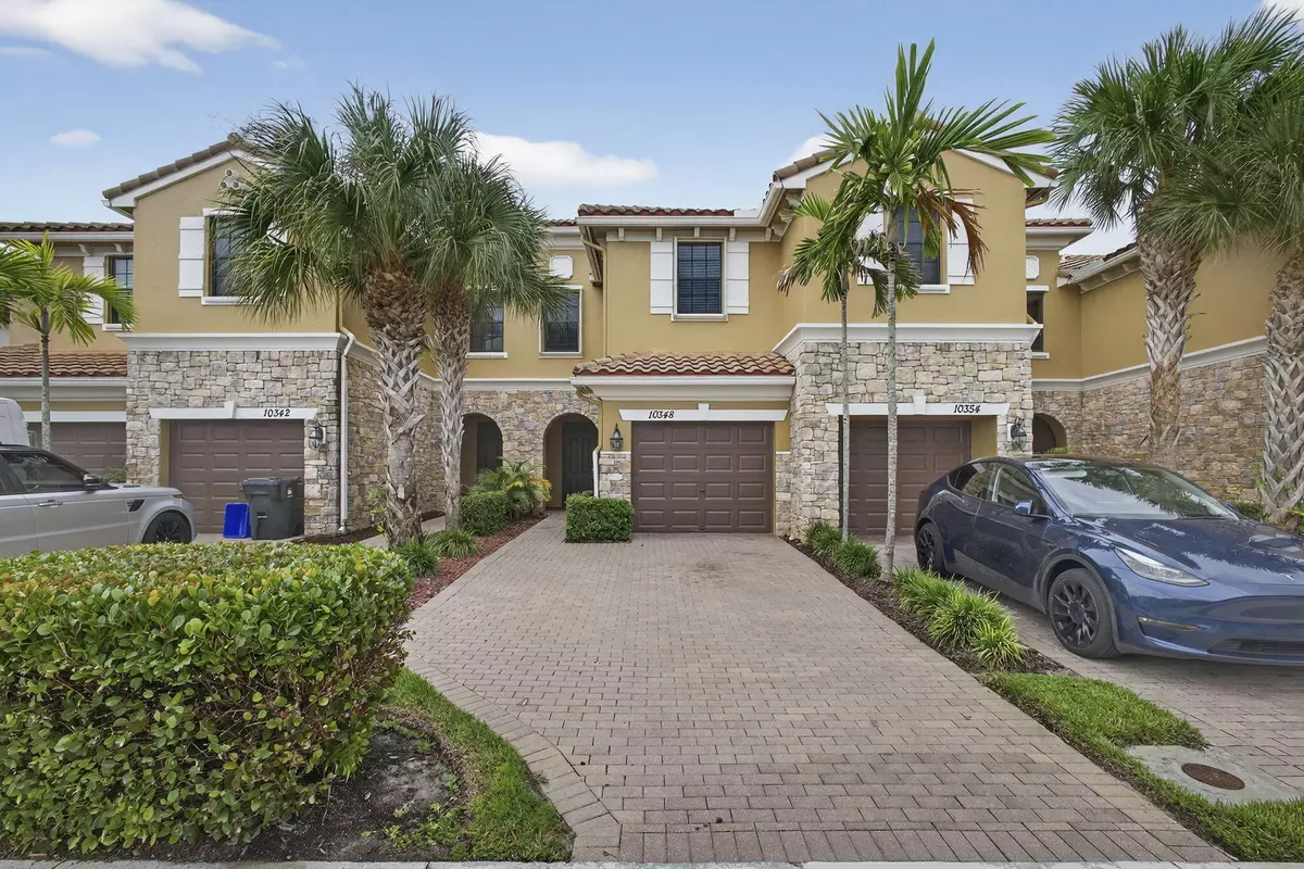 Wellington, FL 33449,10348 Wellington Parc DR