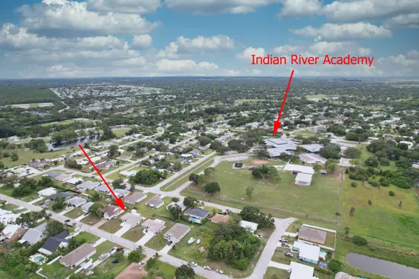 Vero Beach, FL 32962,1965 SW Sunrise DR