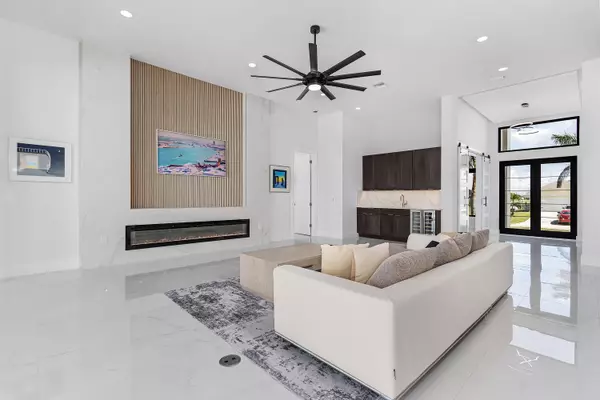 Cape Coral, FL 33993,4240 NW 33rd LN