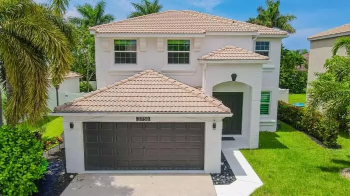 2738 Misty Oaks Circle CIR, Royal Palm Beach, FL 33411