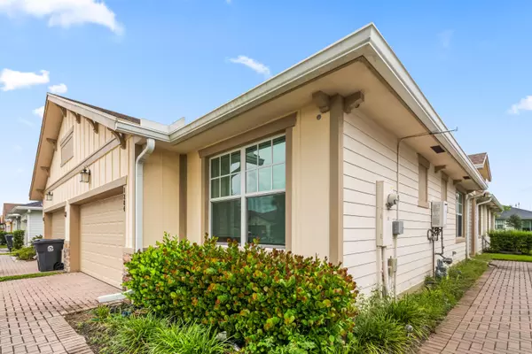 The Acreage, FL 33470,1284 Haywagon TRL