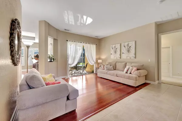 Port Saint Lucie, FL 34986,827 SW Grand Reserves BLVD