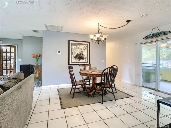Port Saint Lucie, FL 34953,1914 SW Flower LN