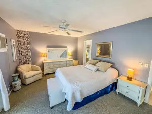 Deerfield Beach, FL 33442,19 Oakridge B