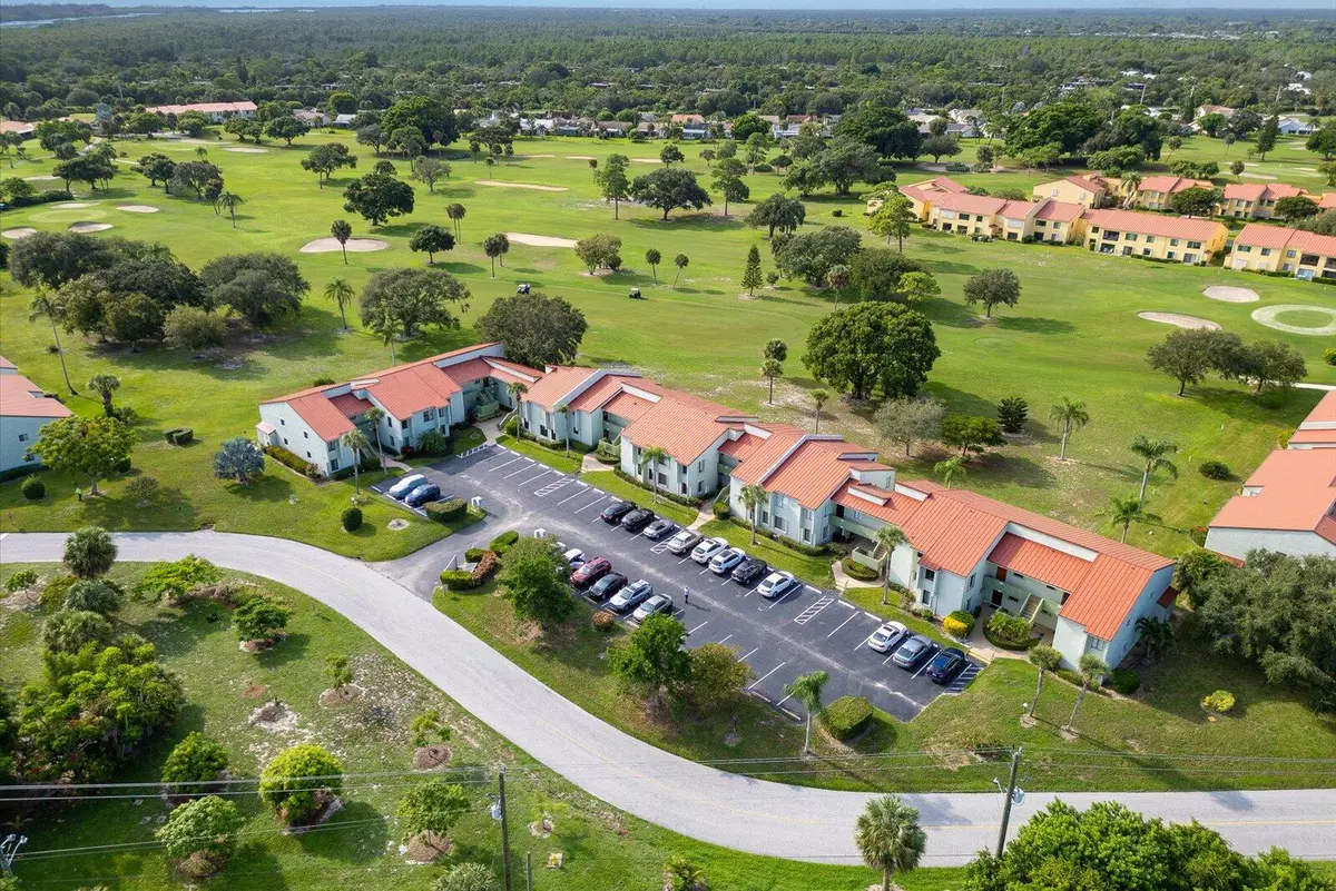 Stuart, FL 34997,5413 SE Miles Grant RD G-104
