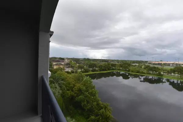 Boynton Beach, FL 33426,1660 Renaissance Commons Boulevard 2608