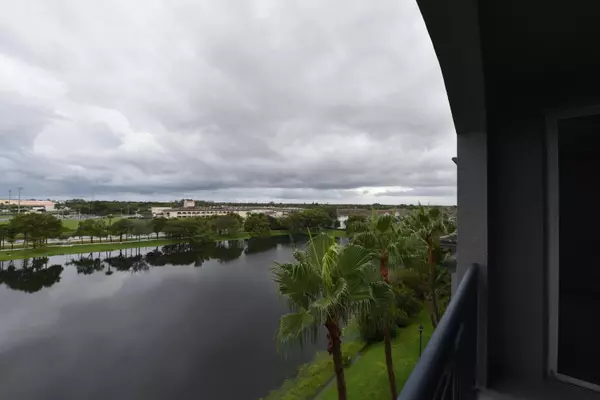 Boynton Beach, FL 33426,1660 Renaissance Commons Boulevard 2608