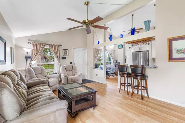 Boynton Beach, FL 33472,8934 Grey Eagle DR