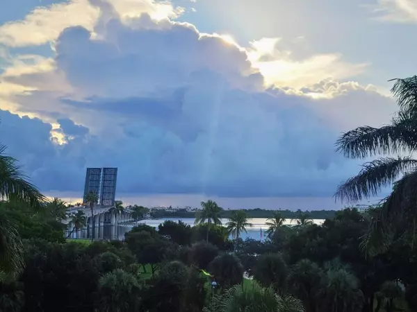 Lake Worth Beach, FL 33460,15 S Golfview RD 501