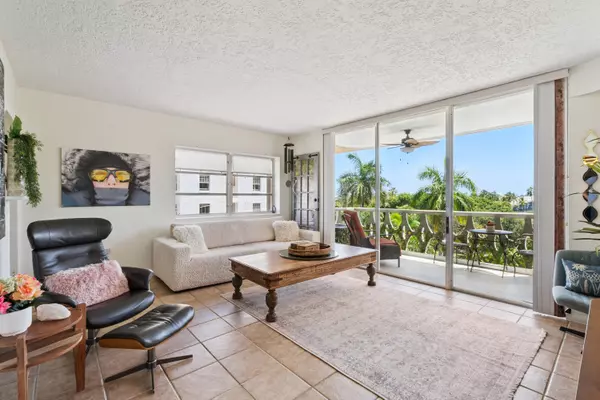 Lake Worth Beach, FL 33460,15 S Golfview RD 501