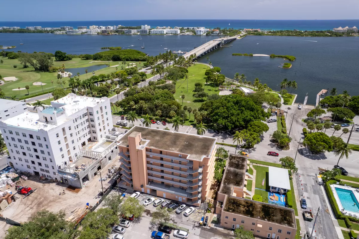 Lake Worth Beach, FL 33460,15 S Golfview RD 501