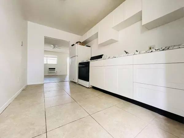 West Palm Beach, FL 33407,531 27th ST 1