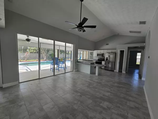 Port Saint Lucie, FL 34953,1358 SW Del Rio BLVD