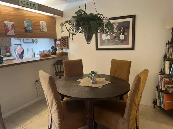 West Palm Beach, FL 33407,1617 16th WAY