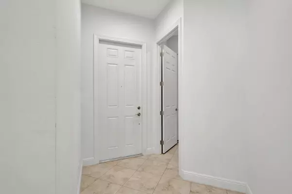 Port Saint Lucie, FL 34987,9225 SW Pepoli WAY