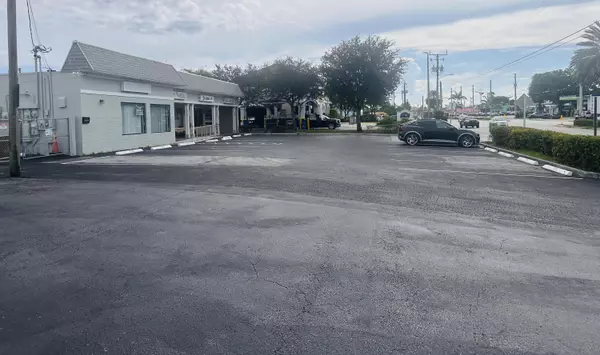 North Palm Beach, FL 33408,717 Northlake Blvd BLVD B