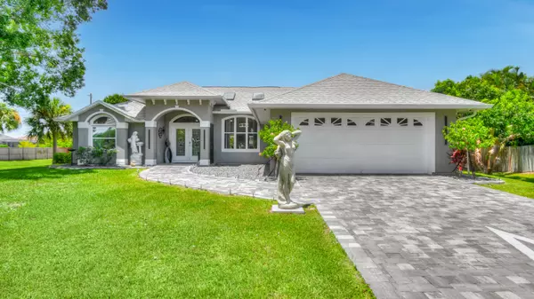 Vero Beach, FL 32968,1095 SW 47th AVE
