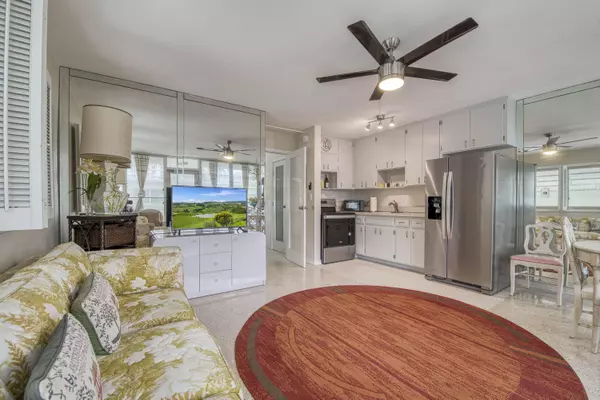 Fort Lauderdale, FL 33304,901 N Birch RD D10