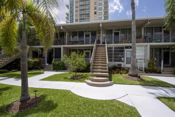 901 N Birch RD D10, Fort Lauderdale, FL 33304