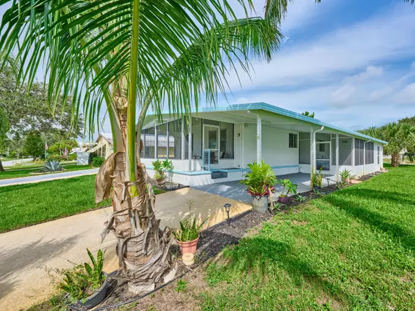 Hobe Sound, FL 33455,7129 SE Bluebird CIR