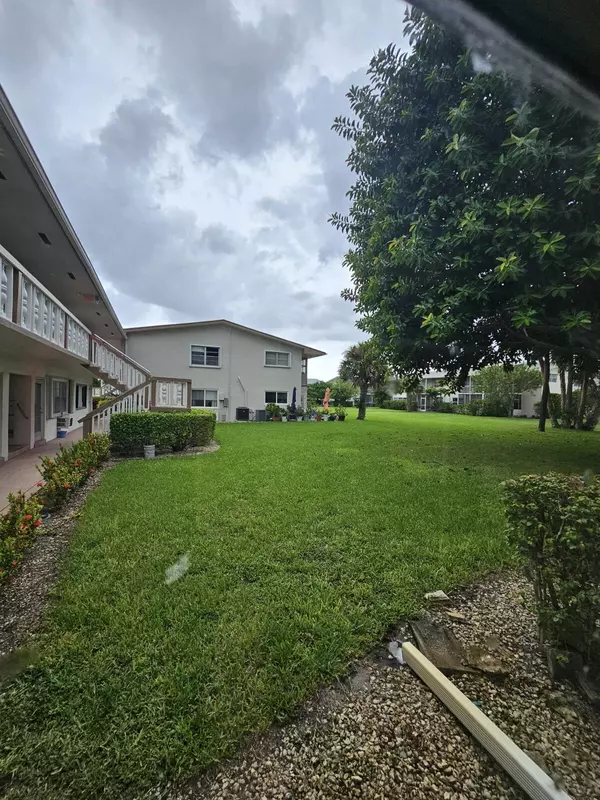 West Palm Beach, FL 33417,268 Norwich L