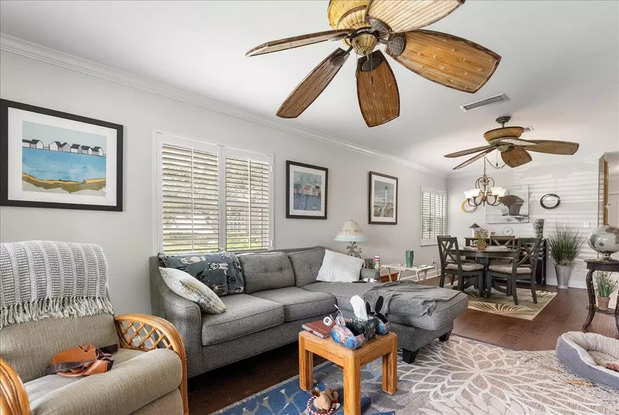 18 Vista Palm LN 101, Vero Beach, FL 32962