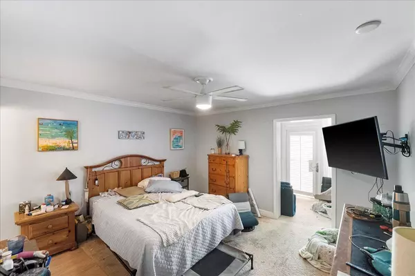 Vero Beach, FL 32962,18 Vista Palm LN 101