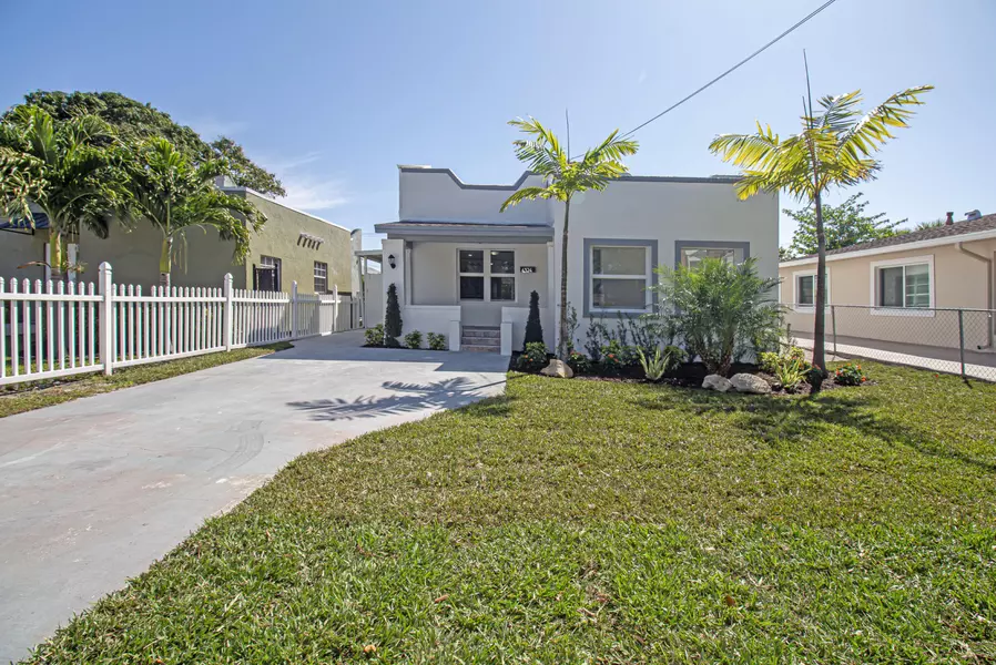 4324 Garden AVE, West Palm Beach, FL 33405