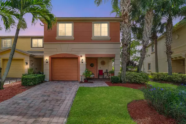 Stuart, FL 34997,5349 SE Jennings LN