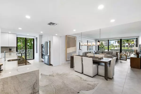 Palm Beach, FL 33480,2600 S Ocean BLVD 104s